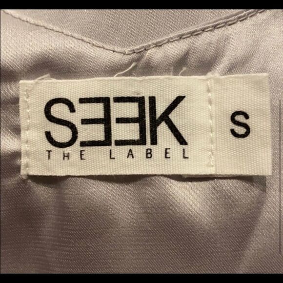 LF SEEK THE LABEL SILVER LACE FRONT CAMI TOP S - Picture 4 of 5